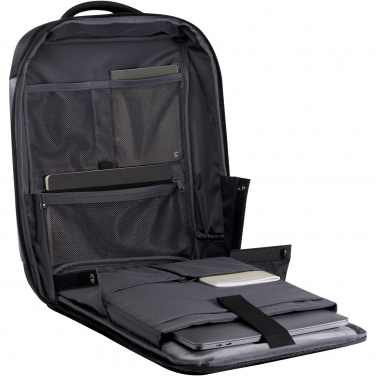 Logotrade Werbegeschenke das Foto: Expedition Pro 15,6" kompakter Laptop-Rucksack GRS Recyclingmaterial 12 L