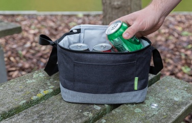 Logotrade Werbeartikel das Foto: Zweifarbige RPET Kühltasche
