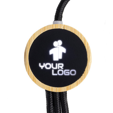 Logotrade Geschäftsgeschenke das Foto: 3-in-1-Kabel mit elighted-Logo im Holzgehäuse, LH-ZMU06