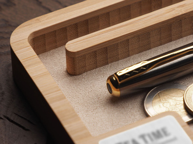 Logotrade Firmengeschenke das Foto: Schreibtisch-Organizer aus Holz 1818292