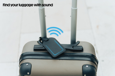 Logotrade Geschäftsgeschenke das Foto: Globetrack RCS rPolyester Anhänger mit weltweiter Ortung