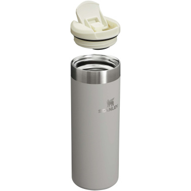Logotrade Logogeschenke das Foto: Stanley 470 ml AeroLight™ Transit Thermobecher 