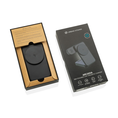Logotrade Firmengeschenke das Foto: Urban Vitamin Arcadia 15W 3in1 Magnet-Charger aus RCS rABS