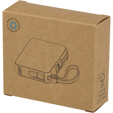 Logotrade werbemittel das Foto: Acrux 35 W 10.000 mAh Tablet Powerbank mit integriertem Typ-C-Kabel aus recyceltem Kunststoff