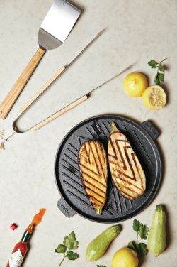 Logotrade promotional giveaway picture of: VINGA Paso grill tongs