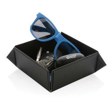 Logotrade corporate gift image of: Swiss Peak RCS recycled PU foldable magnetic storage tray