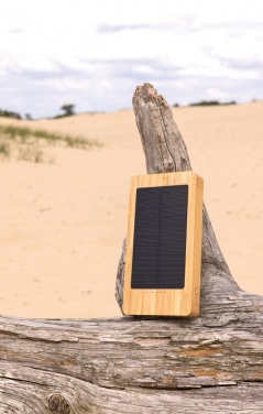 Logo trade corporate gift photo of: Sunwick 10.000 mAh Bamboo solar powerbank