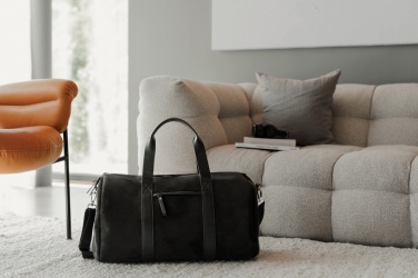 Logo trade promotional giveaway photo of: VINGA Marlow RCS recycled polyester weekend bag