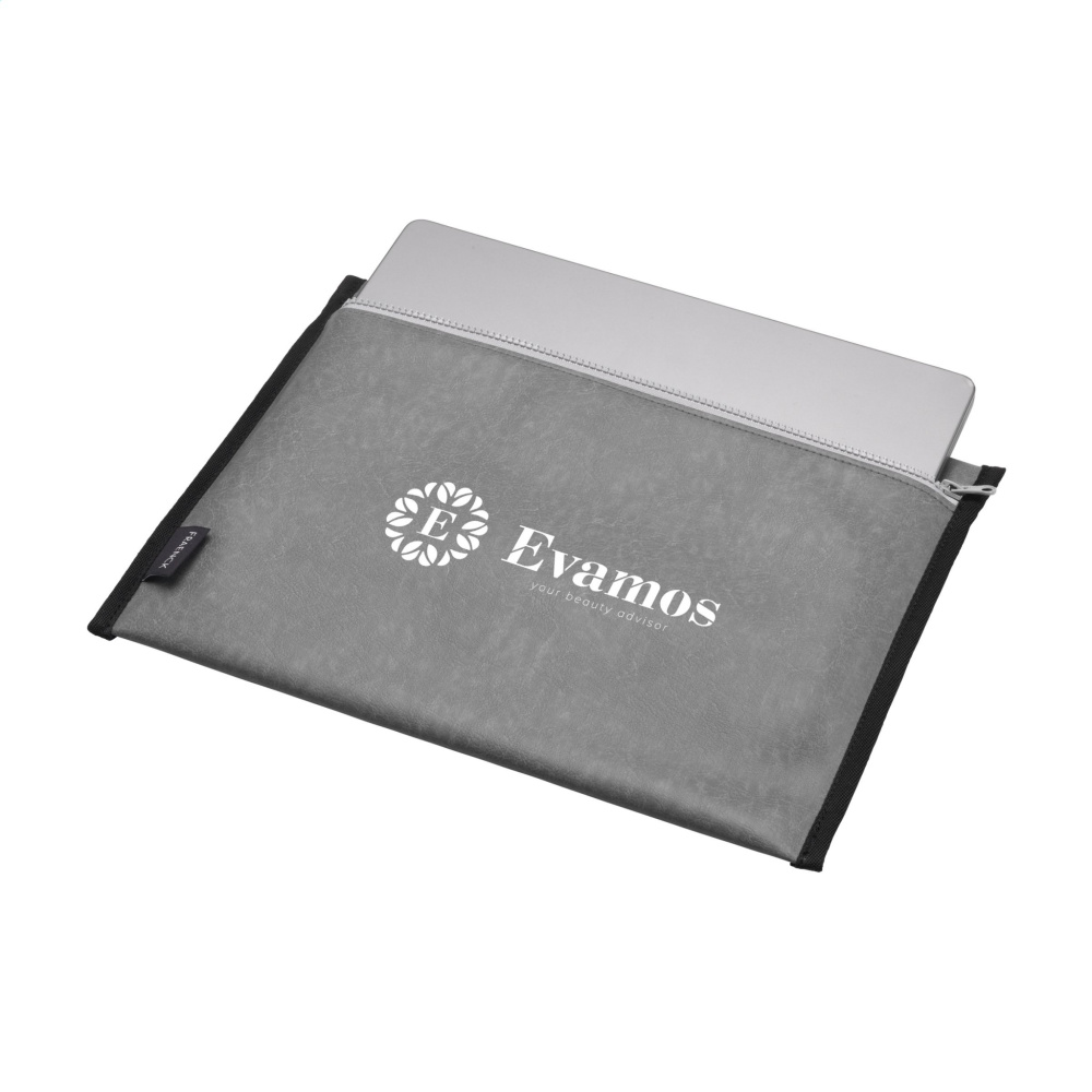 Logotrade advertising products photo of: Fraenck Bobby Laptop Sleeve 15,6"
