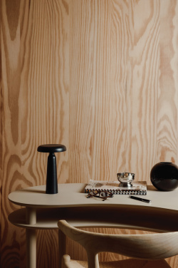 Logotrade promotional giveaway image of: VINGA Avery RCS table lamp