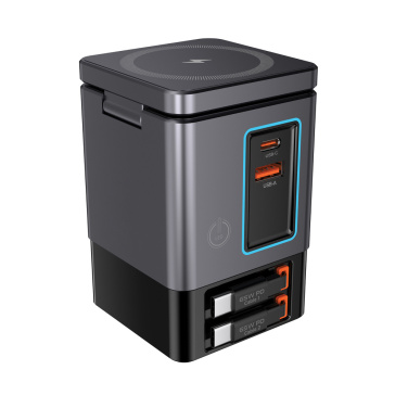 Logotrade corporate gifts photo of: Urban Vitamin Sacramento 105W GAN charger+retractable cables