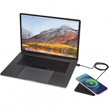 Logotrade reklaamtoote foto: Loop 10 W taaskasutatud plastist juhtmevaba laadimispadi