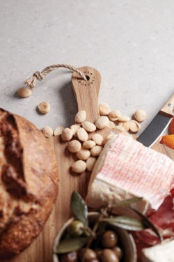 Logotrade reklaamkingituse foto: VINGA Buscot Round Serving Board