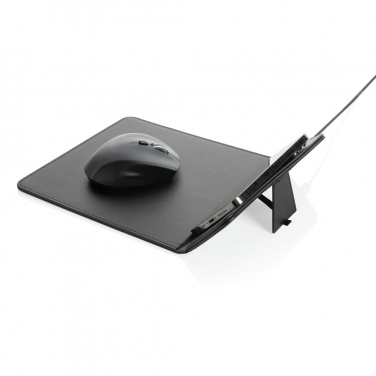 Logotrade ärikingituse foto: Swiss Peak RCS taaskasutatud PU 10W juhtmevaba laadimisega hiirematt