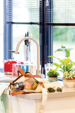 Logo trade reklaamkingitused foto: Lukustatav infusioonipudel