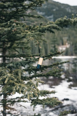 Logotrade meened pilt: Bambusest ja RCS-i sertifikaadiga taaskasutatud plastikust taskulamp