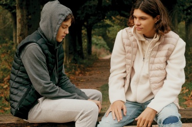 Logotrade reklaamkingid pilt: Iqoniq Meru meeste taaskasutatud polüestrist vest