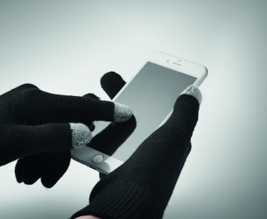 Logotrade firmakingid pilt: Talvekomplekt taaskasutatud materjalist, kindad, müts ja sall