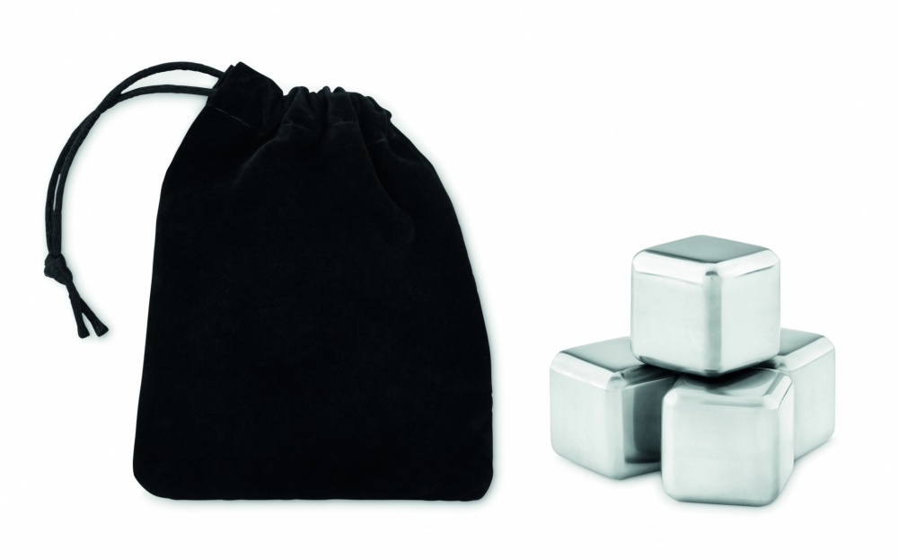 Logo trade reklaamtooted foto: Komplektis 4 SS-jääkuubikut kotis