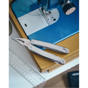 Logo trade reklaamkingi pilt: SwissTool Spirit X - 25 tööriista Victorinox