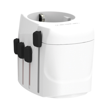 Logotrade ärikingi foto: SKROSS Pro 3-pooluseline maailmareisi adapter