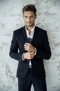 Logotrade ärikingituse foto: Krediit- ja visiitkaartide hoidja