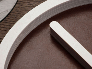 Logo trade firmakingituse pilt: Puidust nahkse sisuga lauakorrastaja1851121