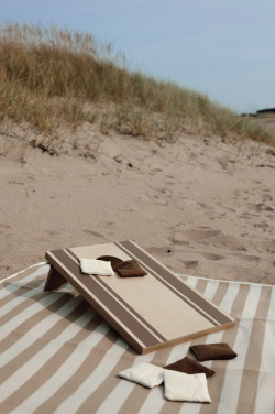 Logotrade firmakingitused pilt: VINGA Cornhole mäng