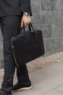 Logotrade ärikingid pilt: VINGA Bermond RCS sülearvutikott