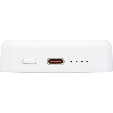 Logotrade ärikingi foto: Acrab 10 000 mAh 15W magnetiline juhtmevaba varupank 20W PD-ga - valmistatud taaskasutatud plastist