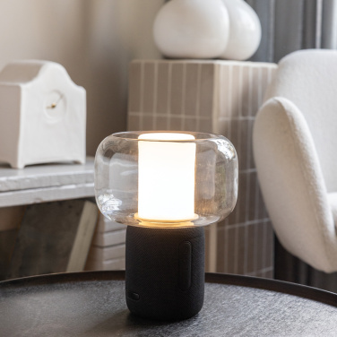 Logotrade ärikingituse foto: Lux RCS taaskasutatud plastist 10W kõlar-lamp