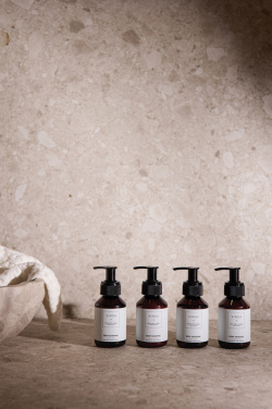 Logo trade firmakingi pilt: VINGA x TGL keha- ja kätehoolduskomplekt