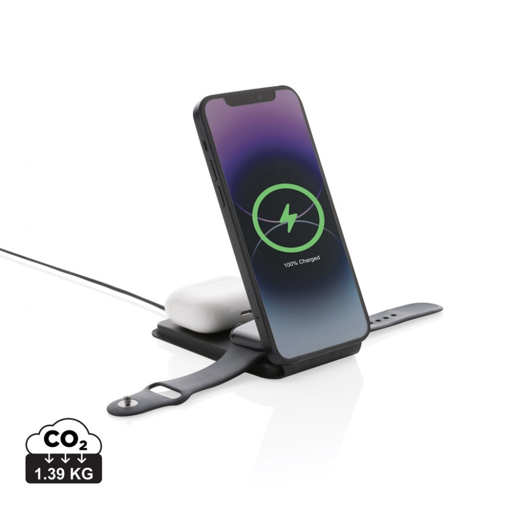 Logotrade liikelahjat kuva: Swiss Peak RCS rePU 15W 3-in-1 magneettinen langaton laturi