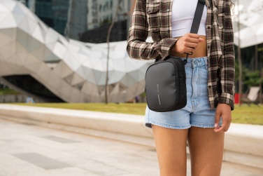 Logotrade liikelahjat kuva: Boxy Sling crossbody-laukku