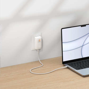 Logotrade mainoslahjat ja liikelahjat tuotekuva: Belkin BoostCharge 3-porttinen seinälaturi