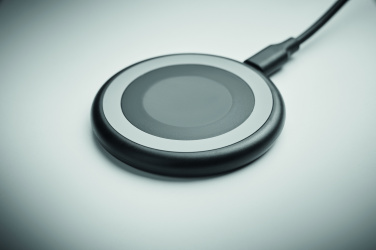 Logotrade mainoslahja tuotekuva: 3 in 1 langaton laturi 15W