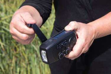 Logo trade liikelahjat tuotekuva: RescueWave hätätilaradio, valmistettu RCS-kierrätysmuovista.