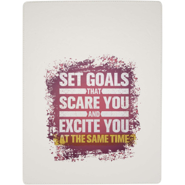 Logo trade mainoslahja ja liikelahja tuotekuva: Clast A4-kokoinen kirjoitusalusta magneettisulkijalla ja RCS-kierrätetyllä kuulakärkikynällä (musta muste)