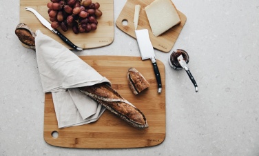 Logotrade dāvanas foto: VINGA Gigaro siera naži