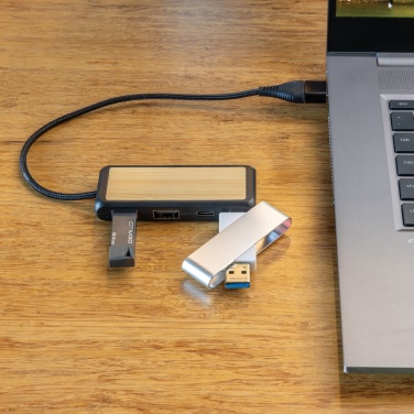 Logotrade dāvanas foto: Saistīt RCS otrreizēji pārstrādātas plastmasas un bambusa divu ievades USB centrmezglu