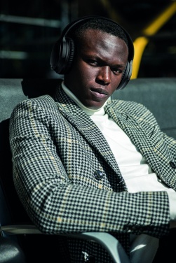 Logotrade dāvanas foto: ANC salokāmas austiņas