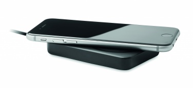 Лого трейд бизнес-подарки фото: Зарядное устройство 15W, 5000 mAh