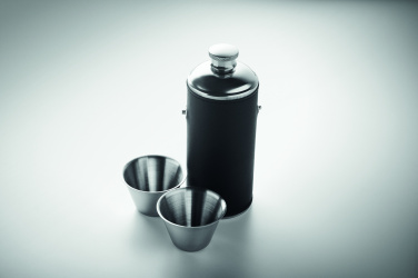 Логотрейд pекламные продукты картинка: Hip flask with shot cups