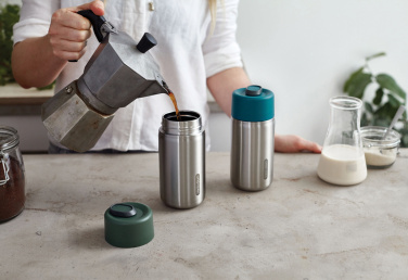 Лого трейд pекламные продукты фото: Черный + Blum изолированный герметичный дорожный стакан из нержавеющей стали