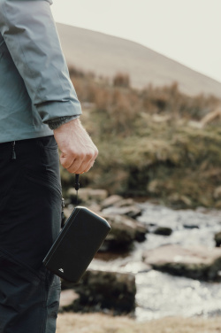 Логотрейд pекламные подарки картинка: Солнечный портативный аккумулятор Nordic Drift Titan 10000 мАч с 3 панелями.