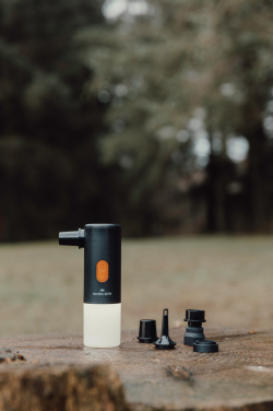 Лого трейд pекламные продукты фото: Портативный воздушный насос Nordic Drift Titan, кемпинговый фонарь