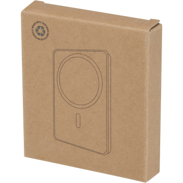 Logotrade kampanjprodukter bild: Acrab 5 000 mAh 15 W magnetisk trådlös powerbank med 20 W PD – tillverkad av återvunnen plast