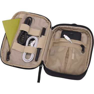 Logotrade reklamprodukter bild: Case Logic Invigo accesoarväska av återvunnet material