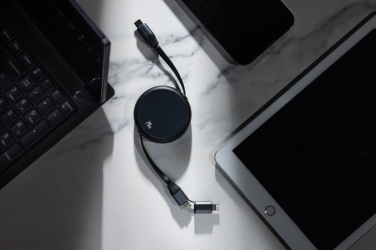 Logotrade reklamprodukter bild: Terra RCS återvunnen aluminium 240W utdragbar 2-i-1 kabel
